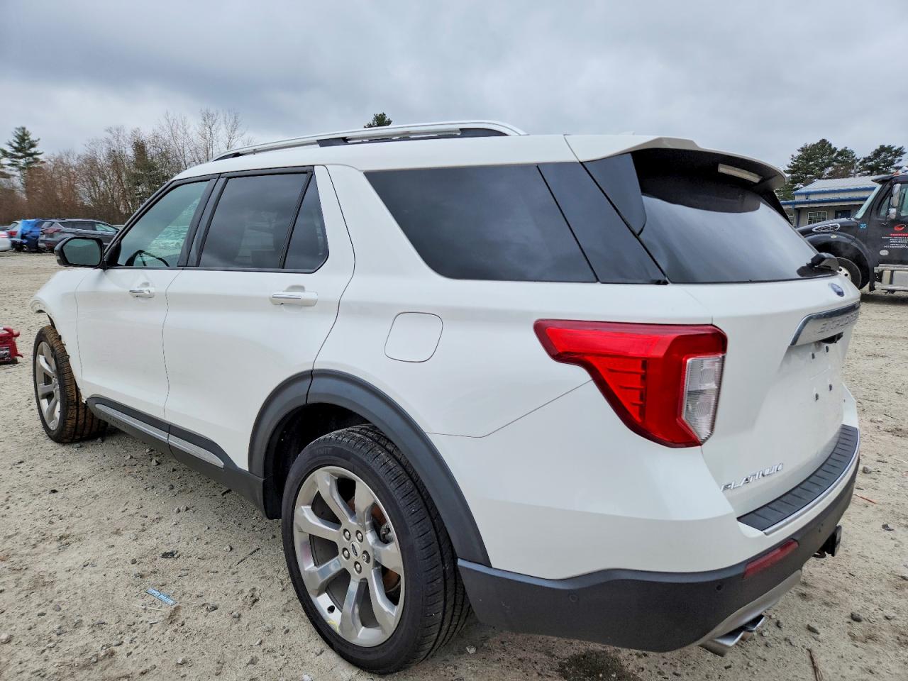 2020 FORD EXPLORER PLATINUM photo 2