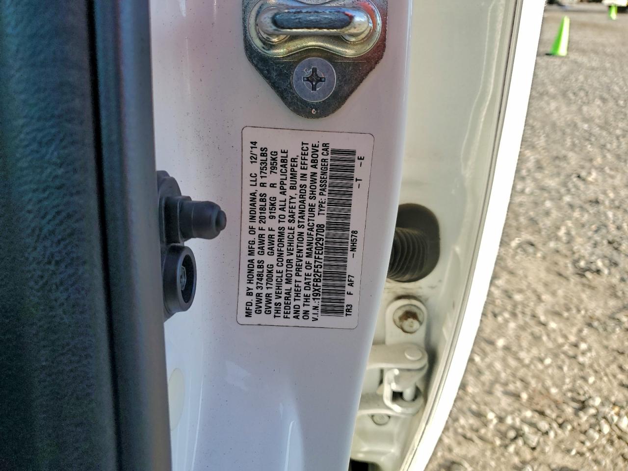 2015 HONDA CIVIC LX photo 12