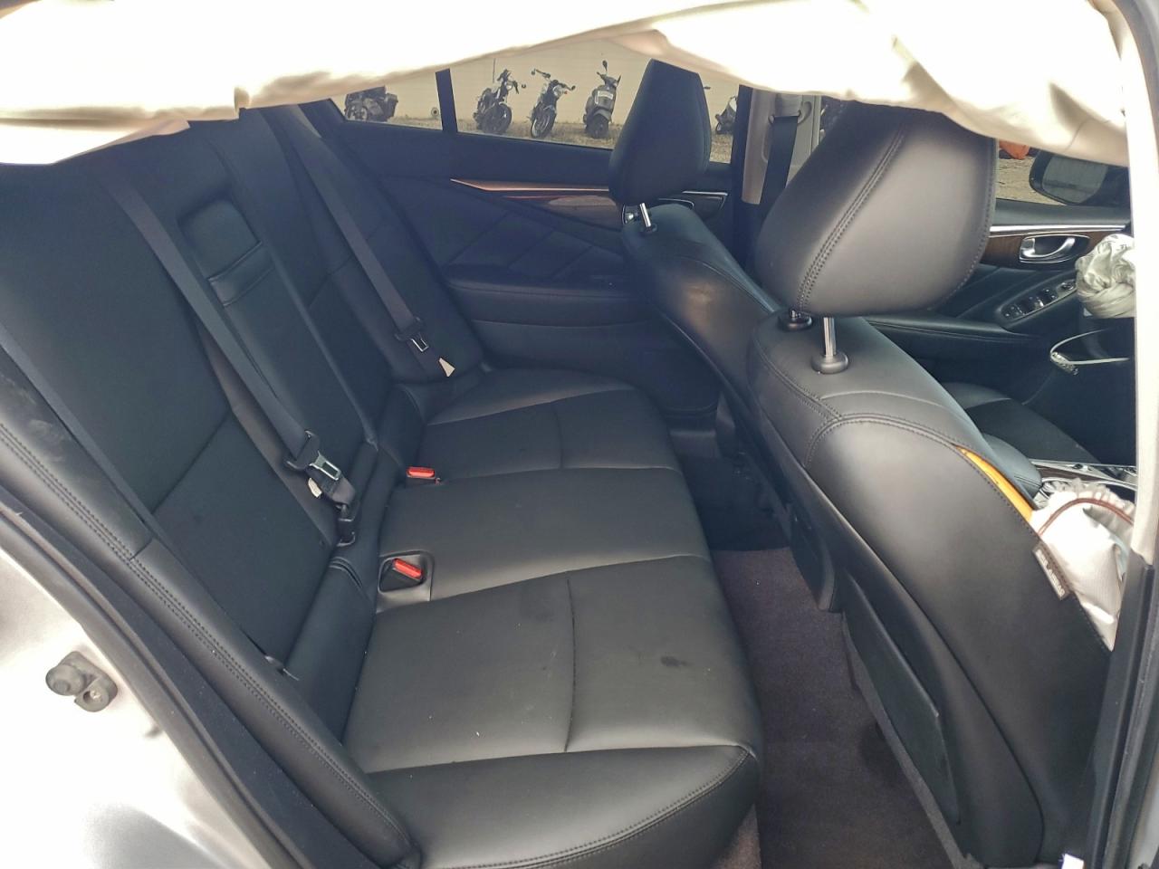 2018 INFINITI Q50 LUXE photo 10