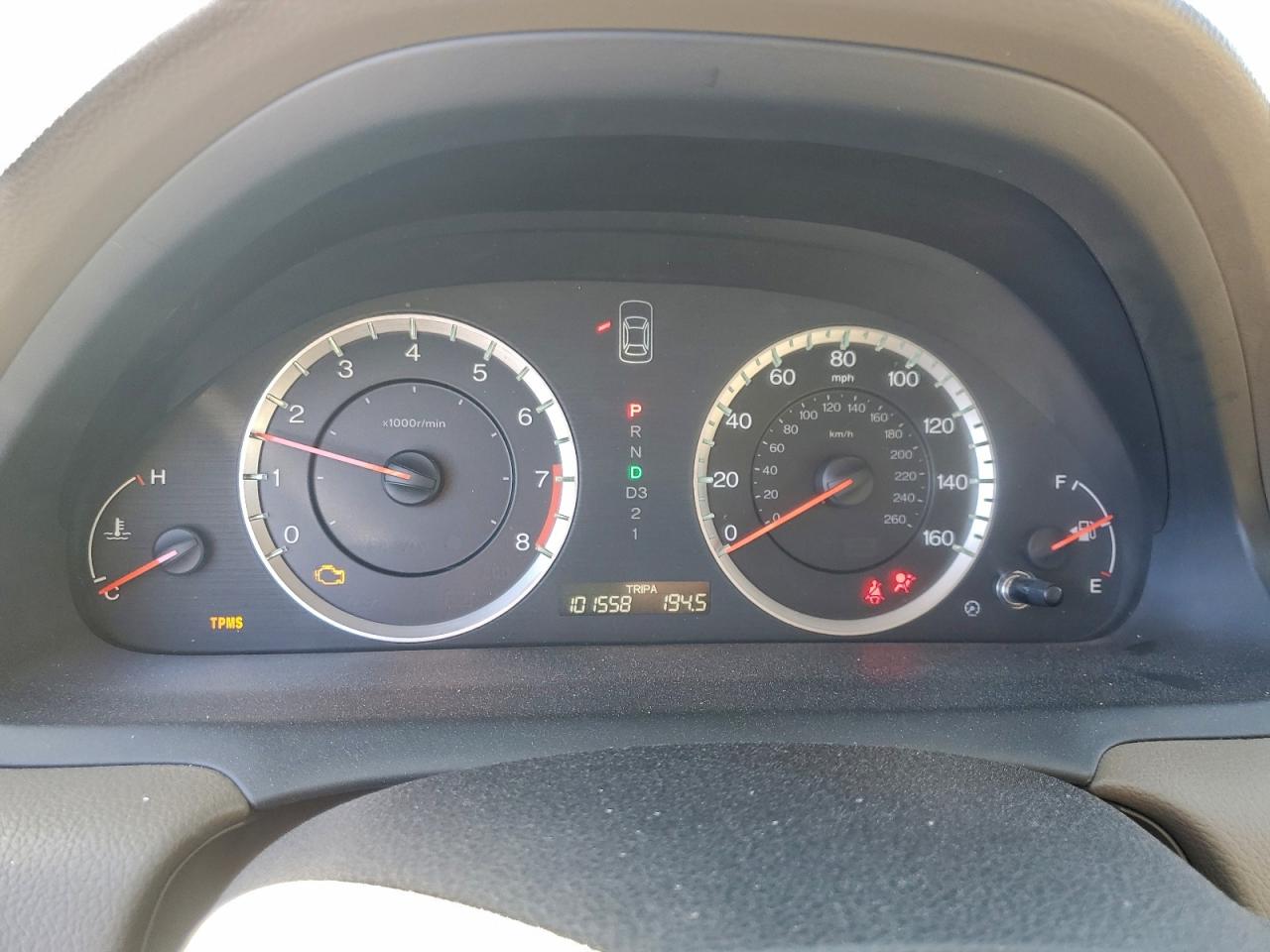 2010 HONDA ACCORD LXP photo 9