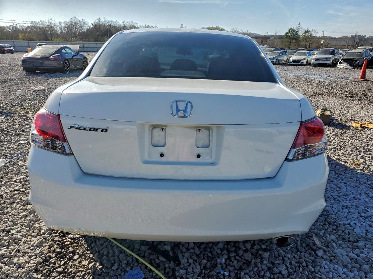 2010 HONDA ACCORD LXP photo 6