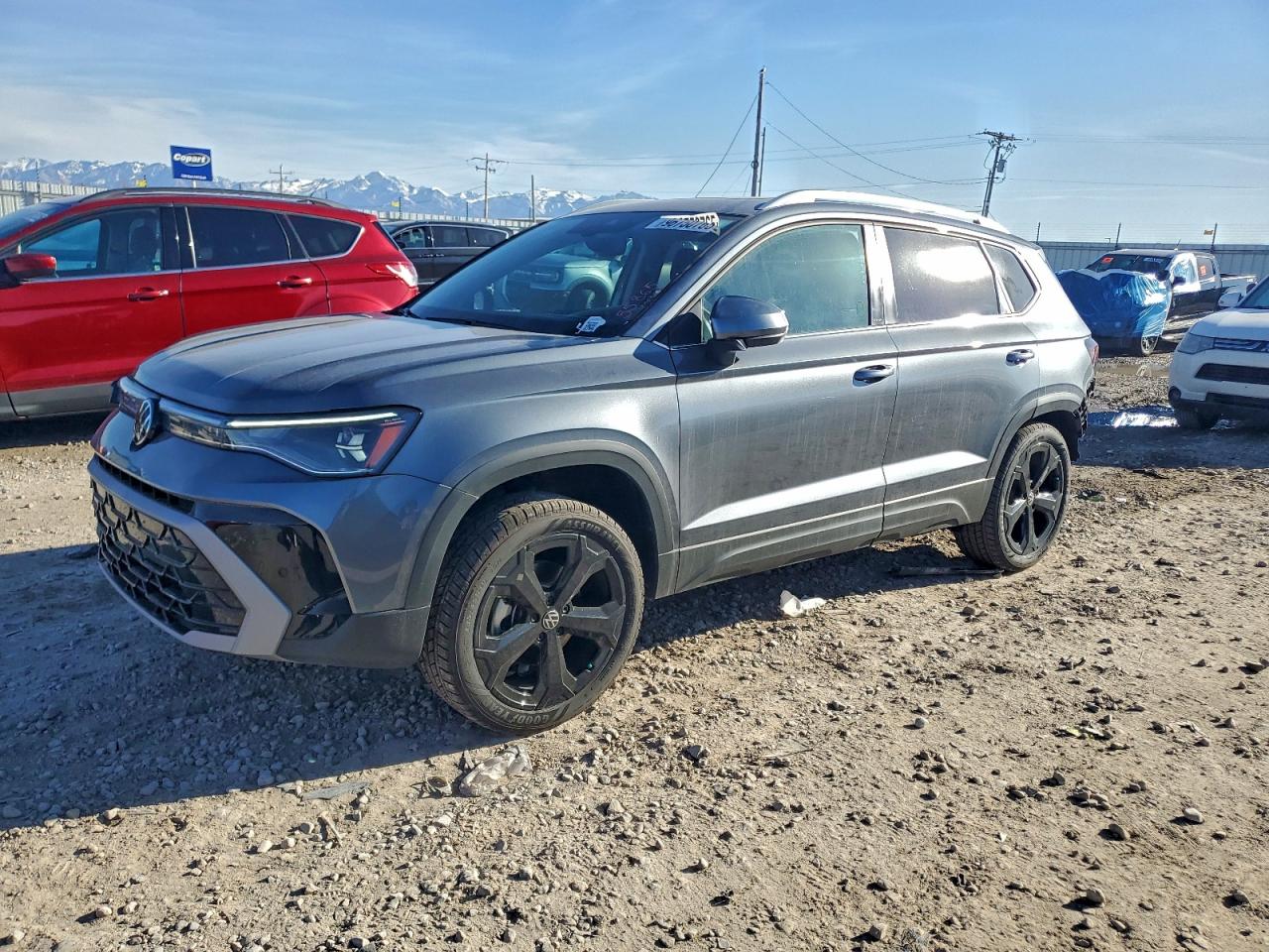 2025 VOLKSWAGEN TAOS