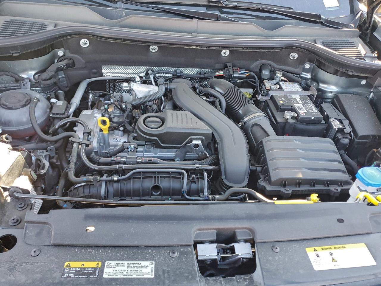 2025 VOLKSWAGEN TAOS SEL photo 11