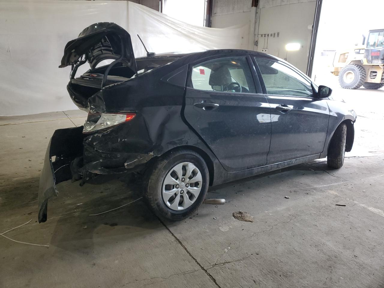 2017 HYUNDAI ACCENT SE photo 3