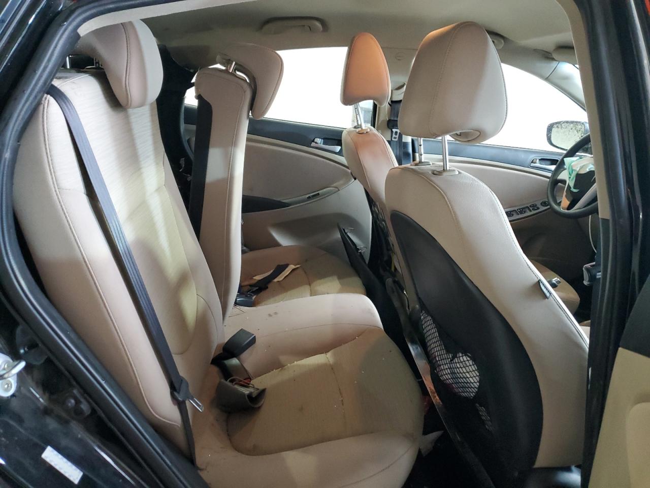 2017 HYUNDAI ACCENT SE photo 10