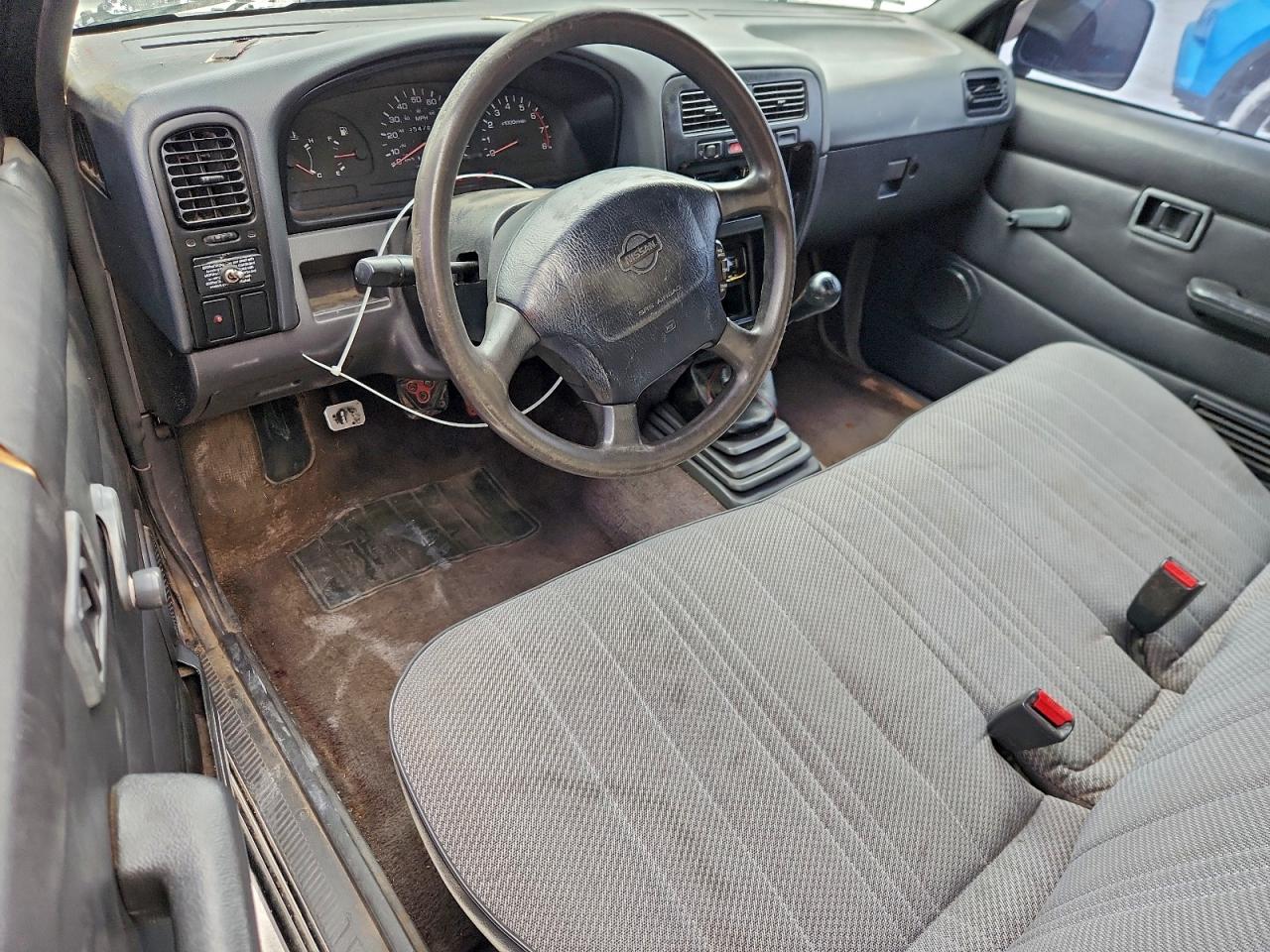 1997 NISSAN TRUCK BASE photo 8