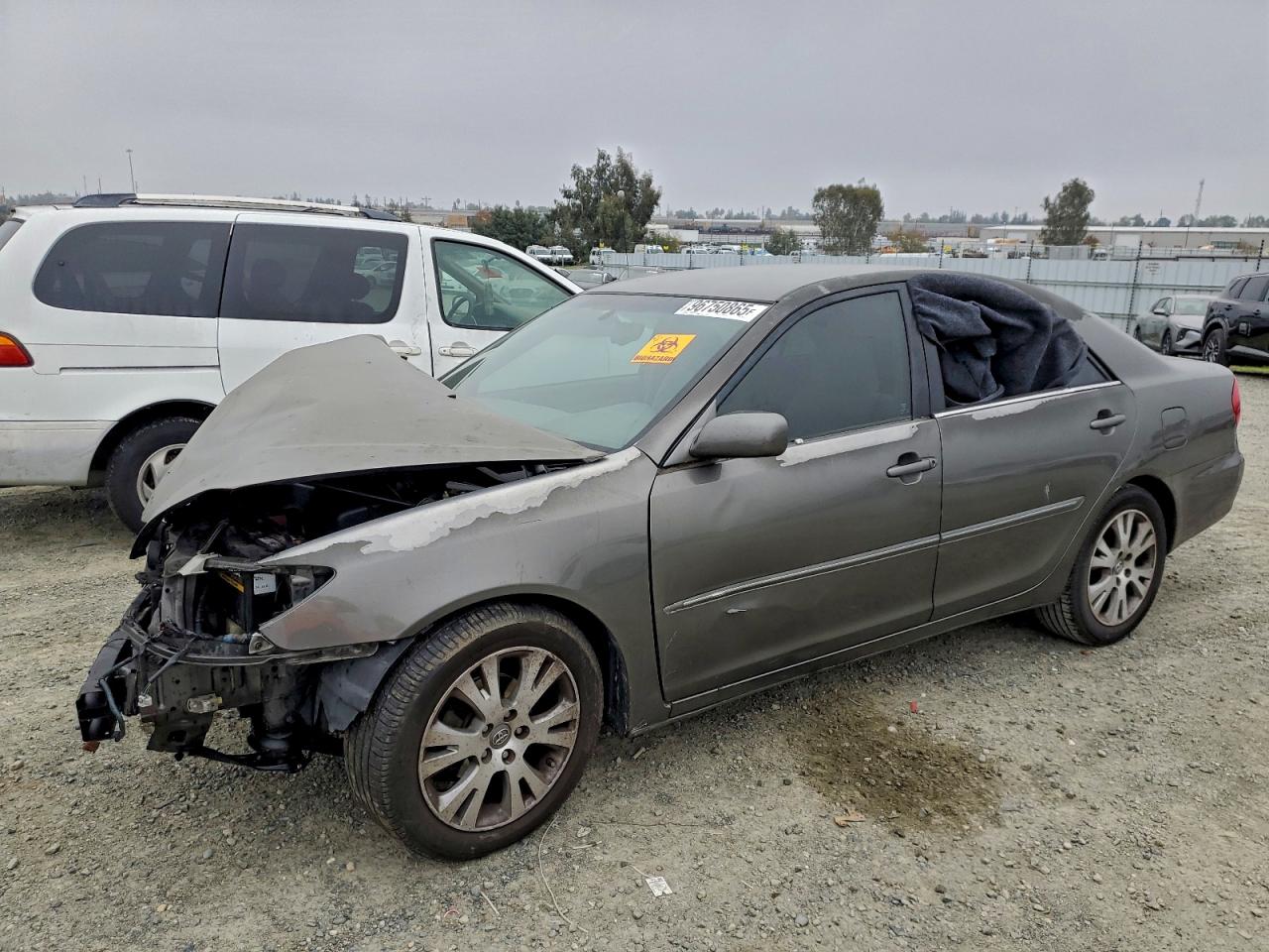 2004 TOYOTA CAMRY