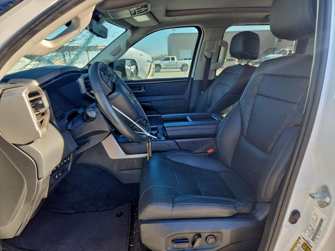 2024 TOYOTA TUNDRA CREWMAX LIMITED photo 7