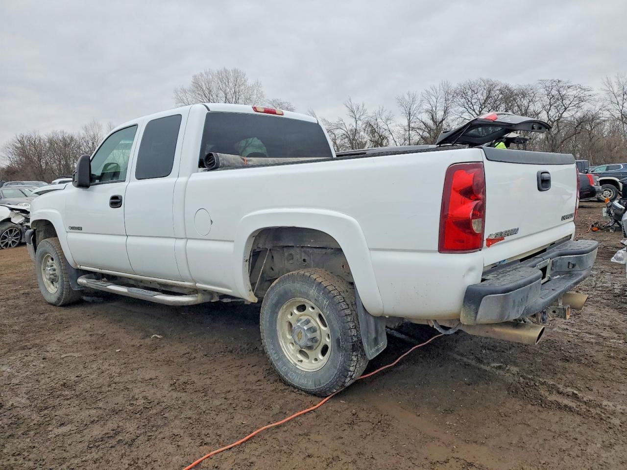 2003 CHEVROLET SILVERADO K2500 HEAVY DUTY photo 3