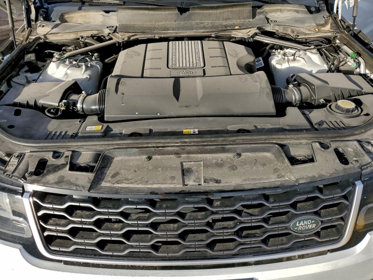 2018 LAND ROVER RANGE ROVER SPORT HSE photo 11