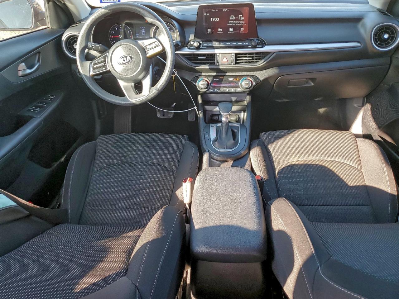 2019 KIA FORTE FE photo 8