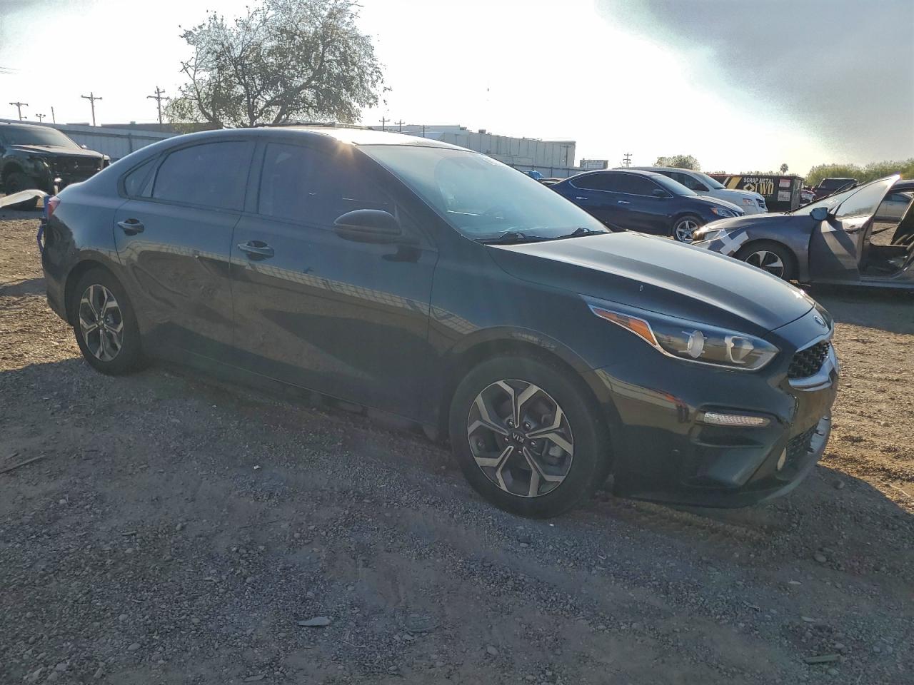 2019 KIA FORTE FE photo 4