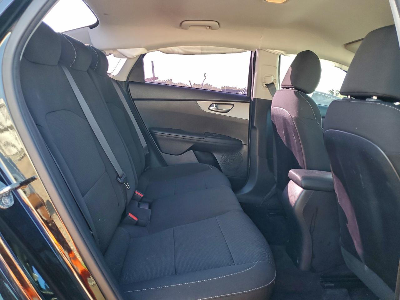 2019 KIA FORTE FE photo 10