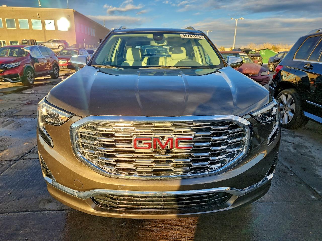2019 GMC TERRAIN DENALI photo 5