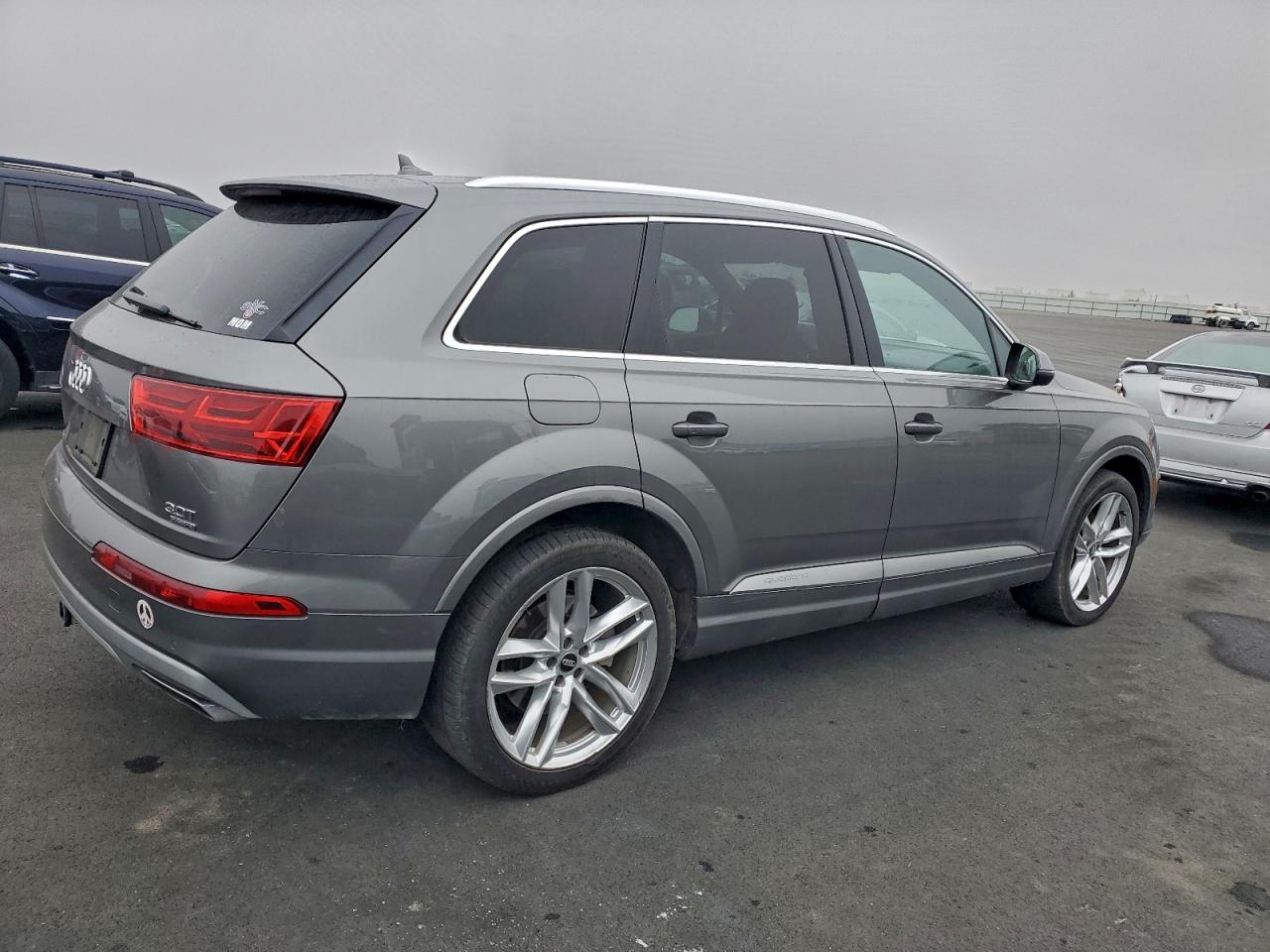 2017 AUDI Q7 PRESTIGE photo 3