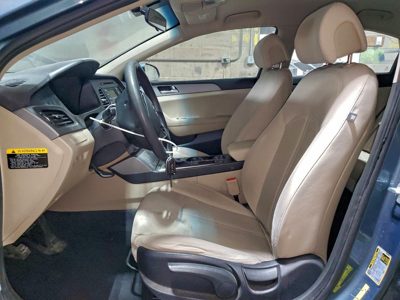 2015 HYUNDAI SONATA SE photo 7