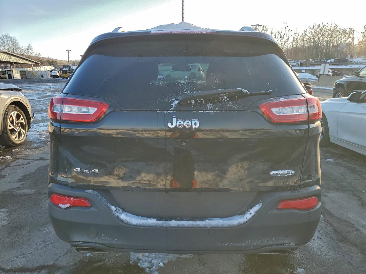 2017 JEEP CHEROKEE LATITUDE photo 6