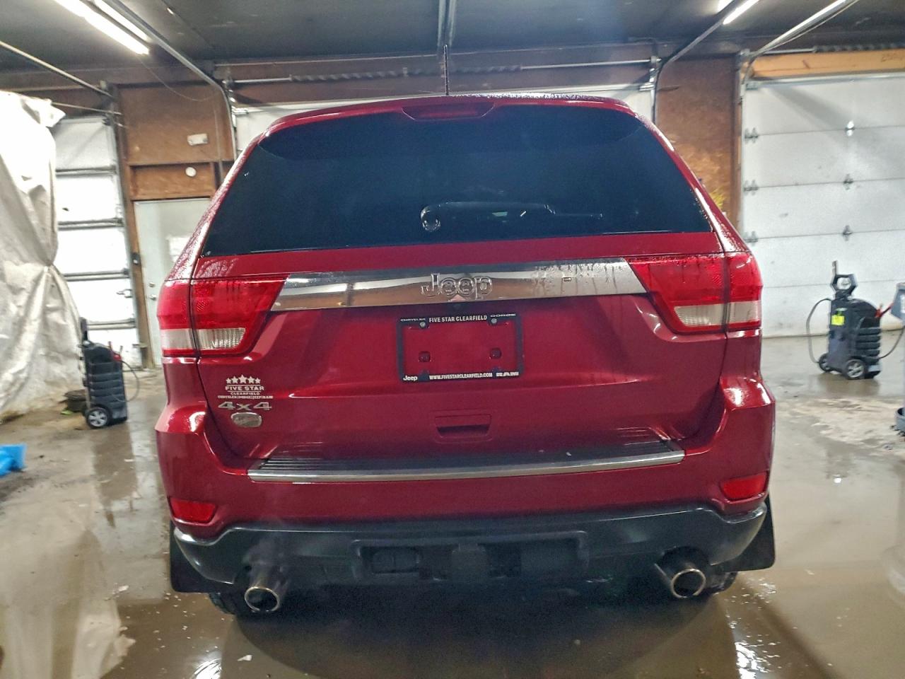 2012 JEEP GRAND CHEROKEE OVERLAND photo 6