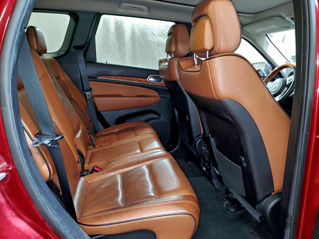 2012 JEEP GRAND CHEROKEE OVERLAND photo 11