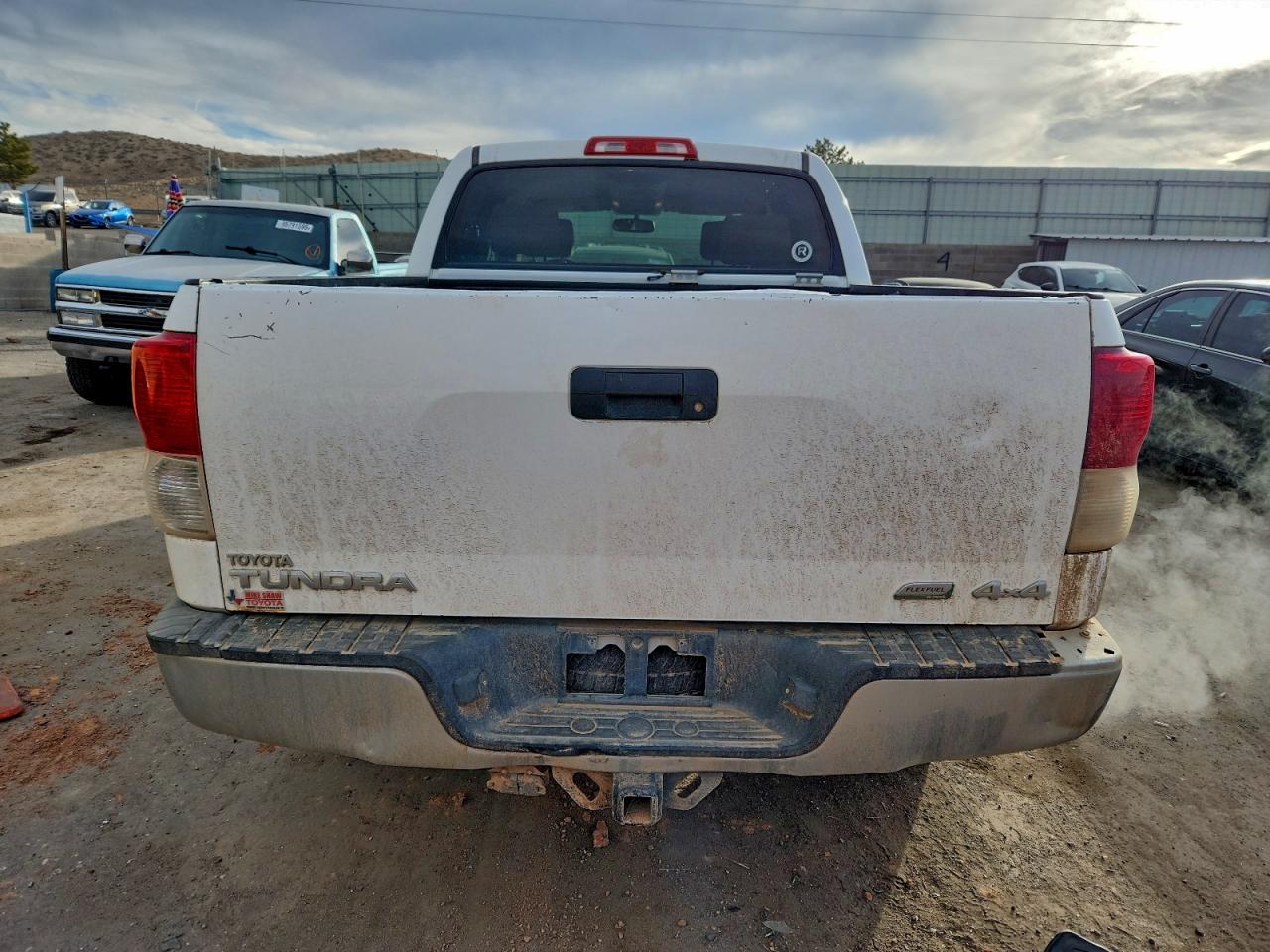 2010 TOYOTA TUNDRA CREWMAX SR5 photo 11