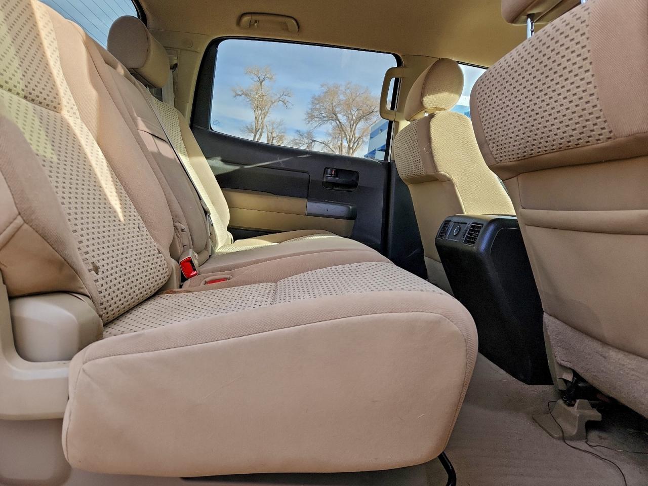 2010 TOYOTA TUNDRA CREWMAX SR5 photo 19