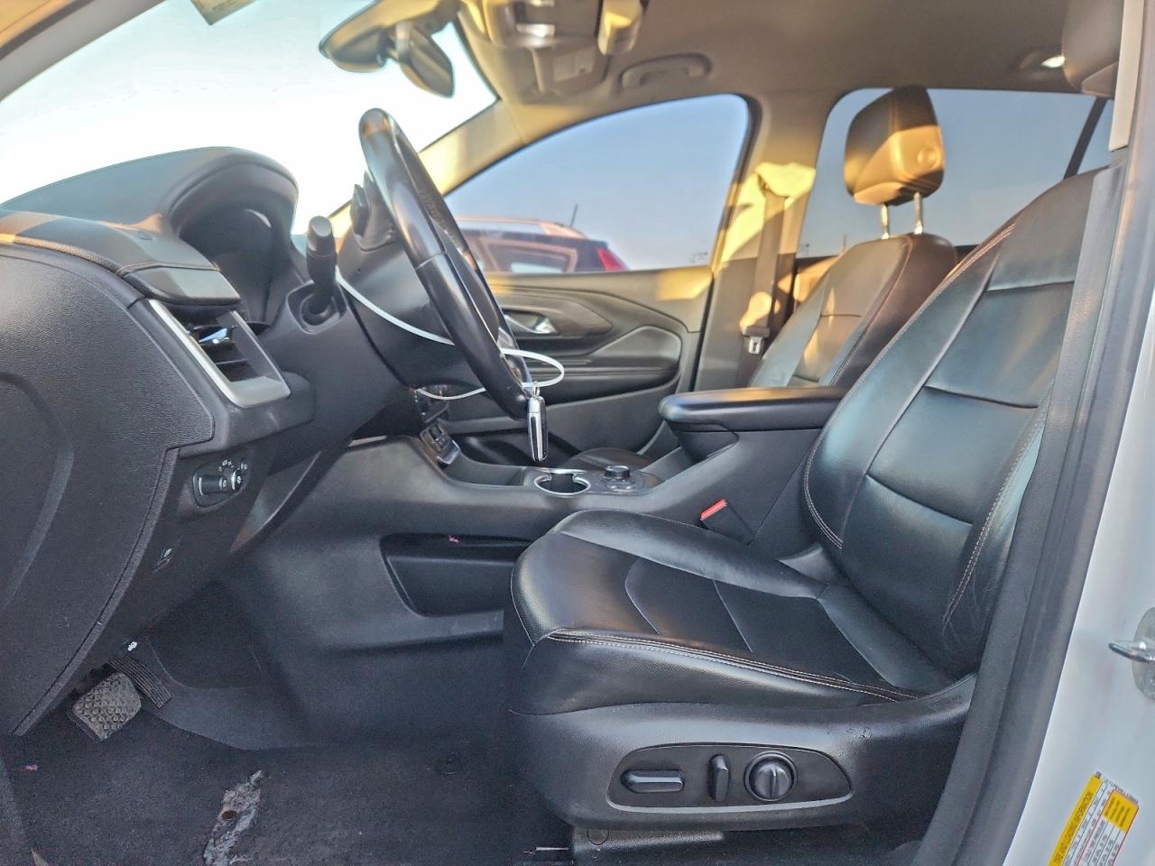 2020 GMC TERRAIN SLT photo 7