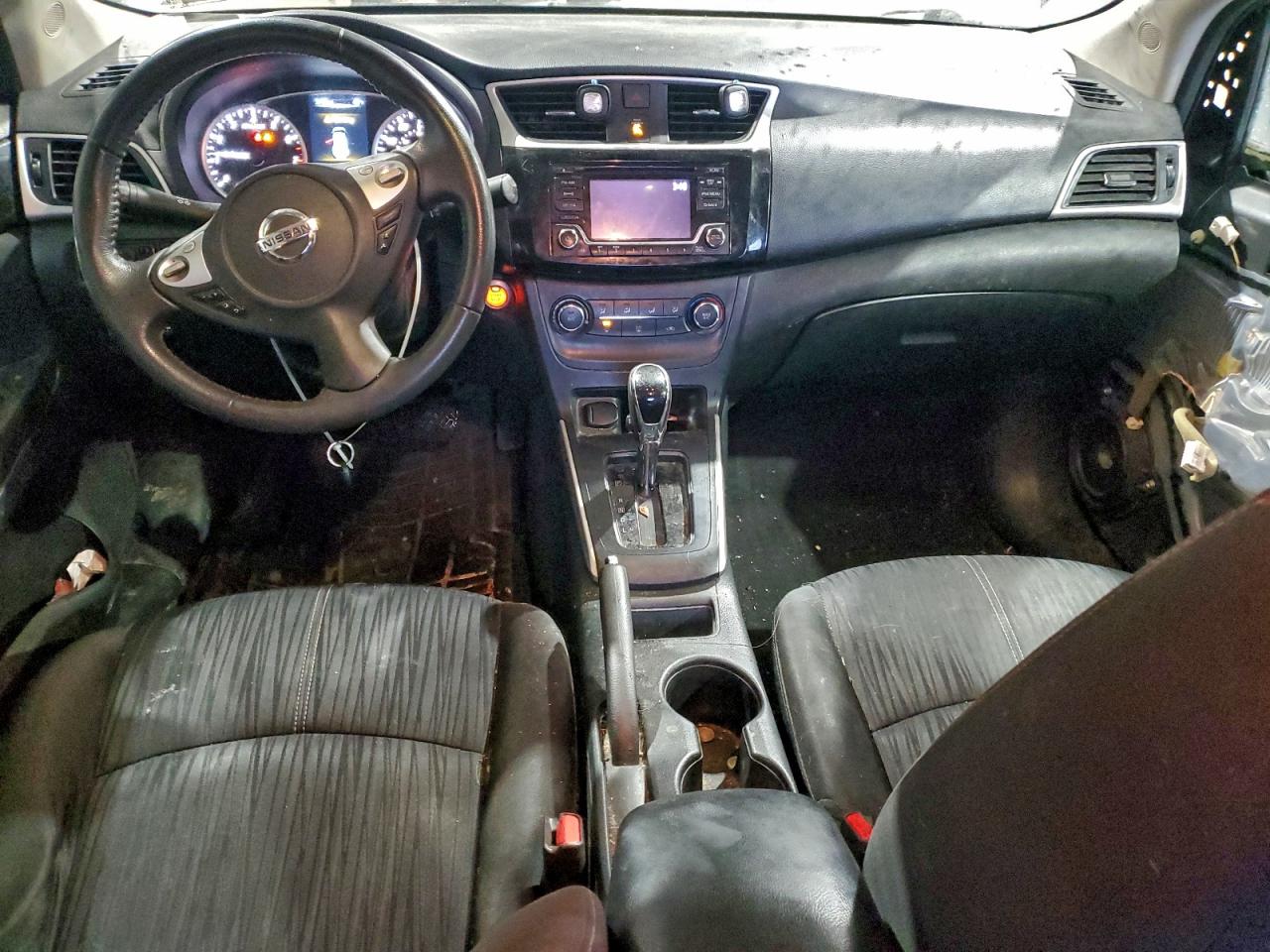 2017 NISSAN SENTRA S photo 8
