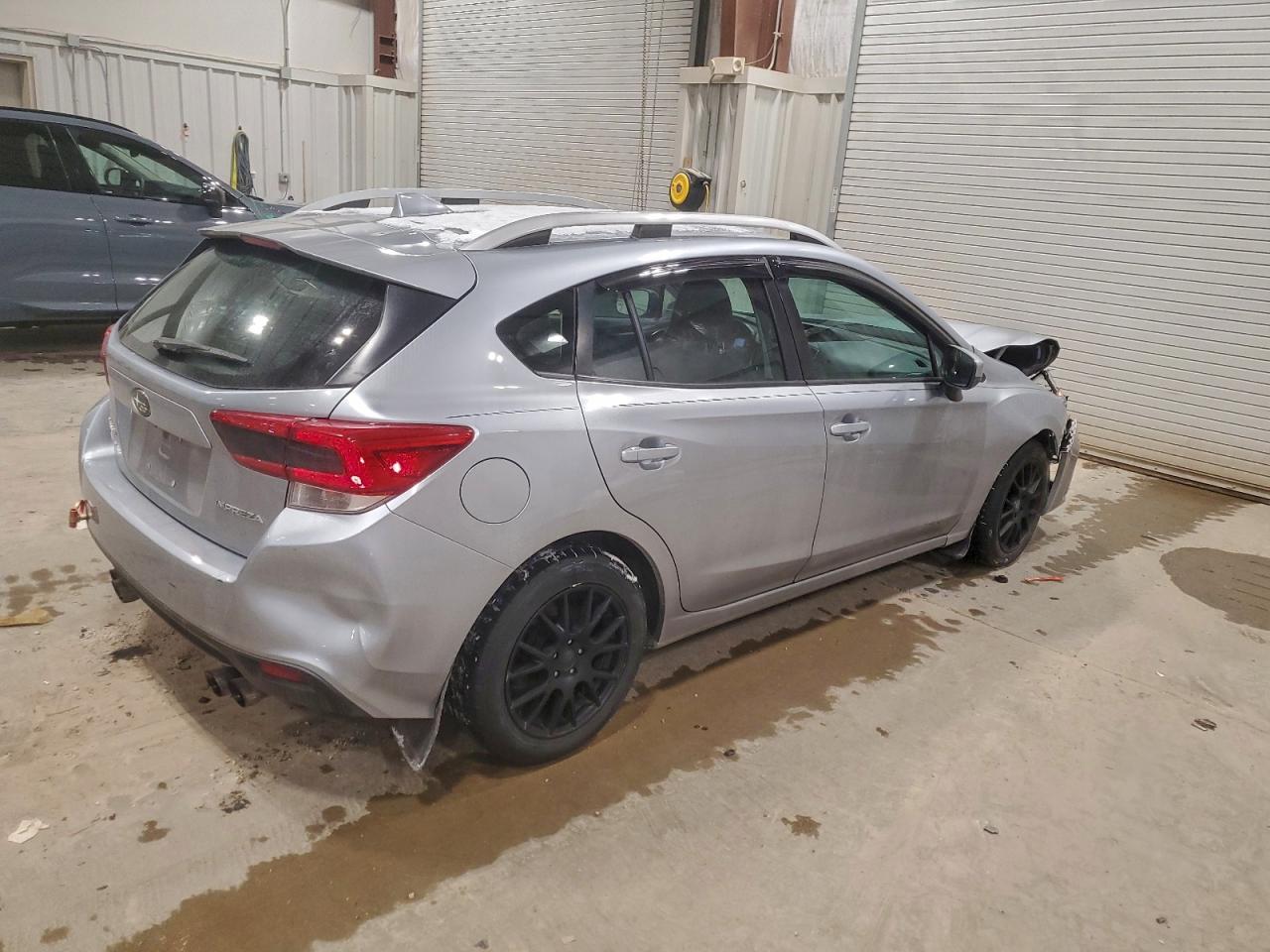 2017 SUBARU IMPREZA PREMIUM photo 3