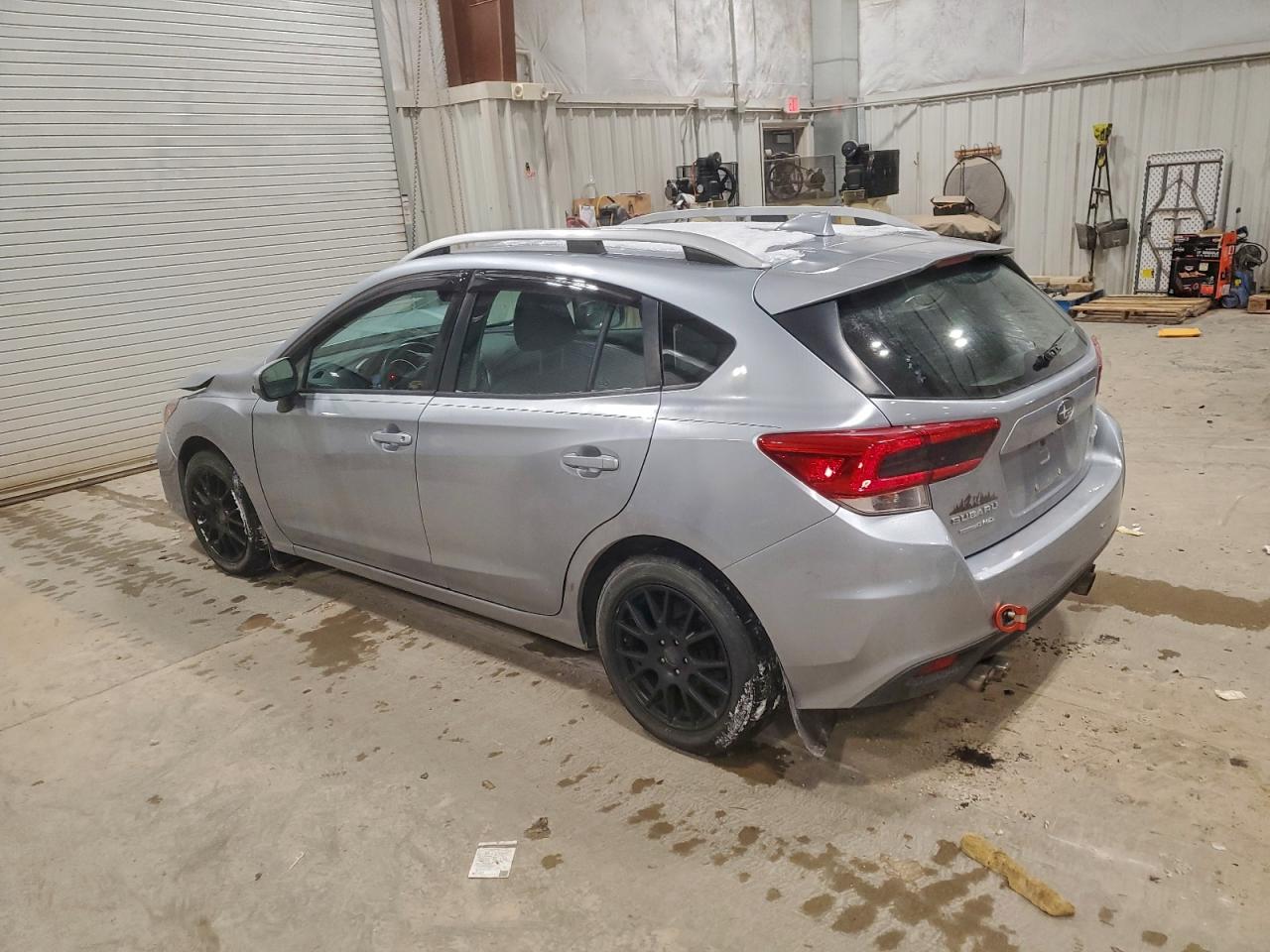 2017 SUBARU IMPREZA PREMIUM photo 2