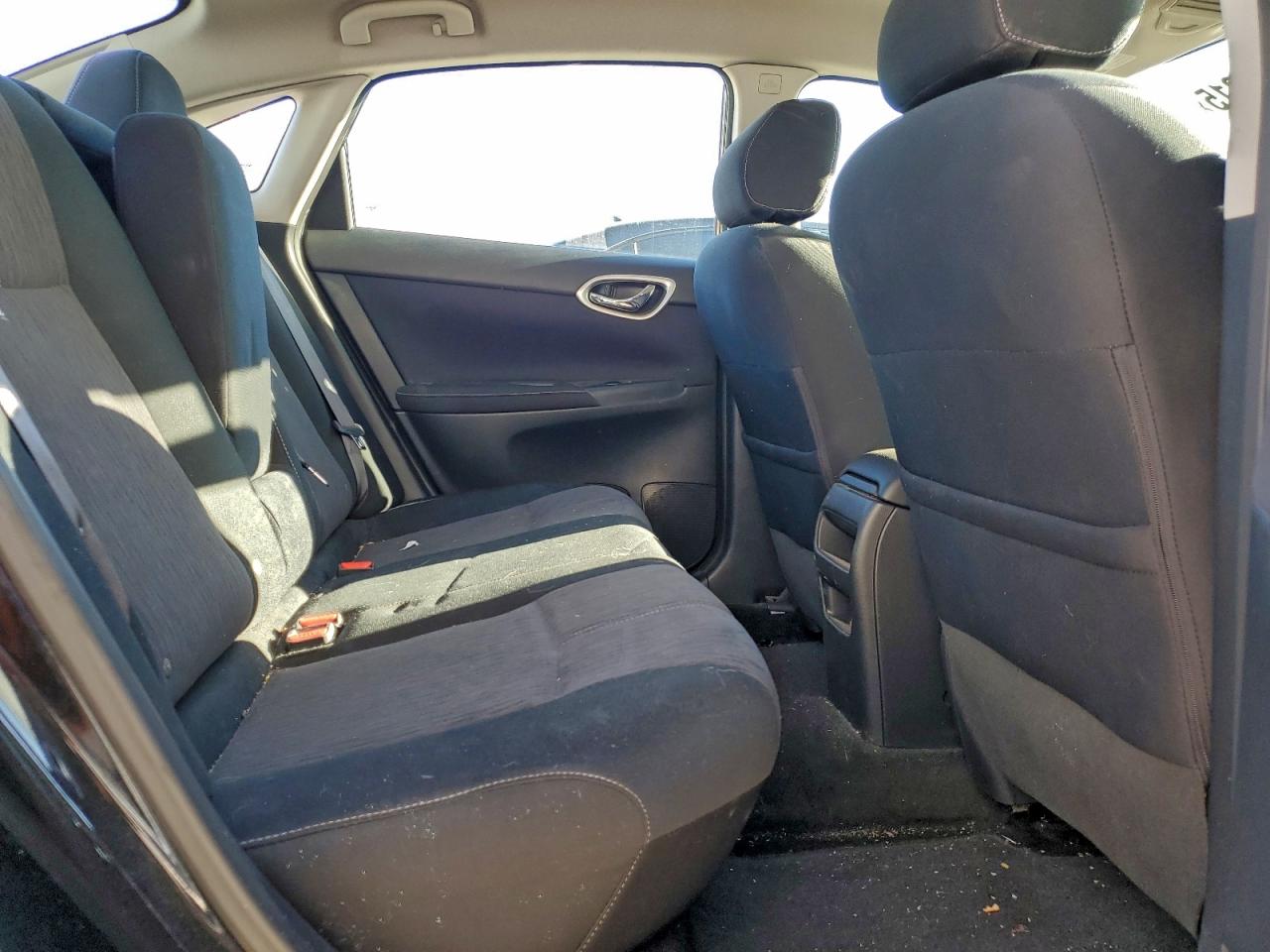 2014 NISSAN SENTRA S photo 10