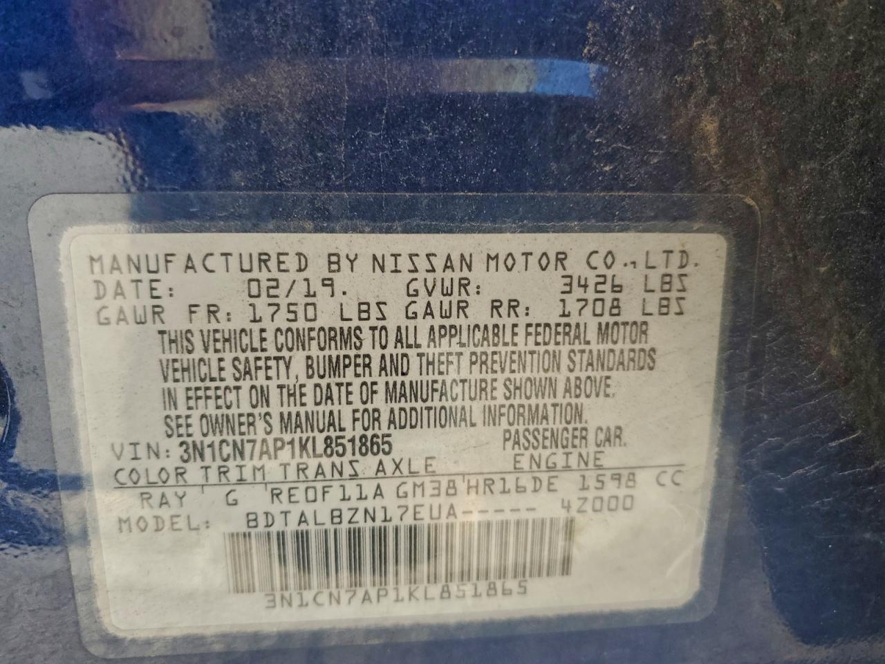2019 NISSAN VERSA S photo 13