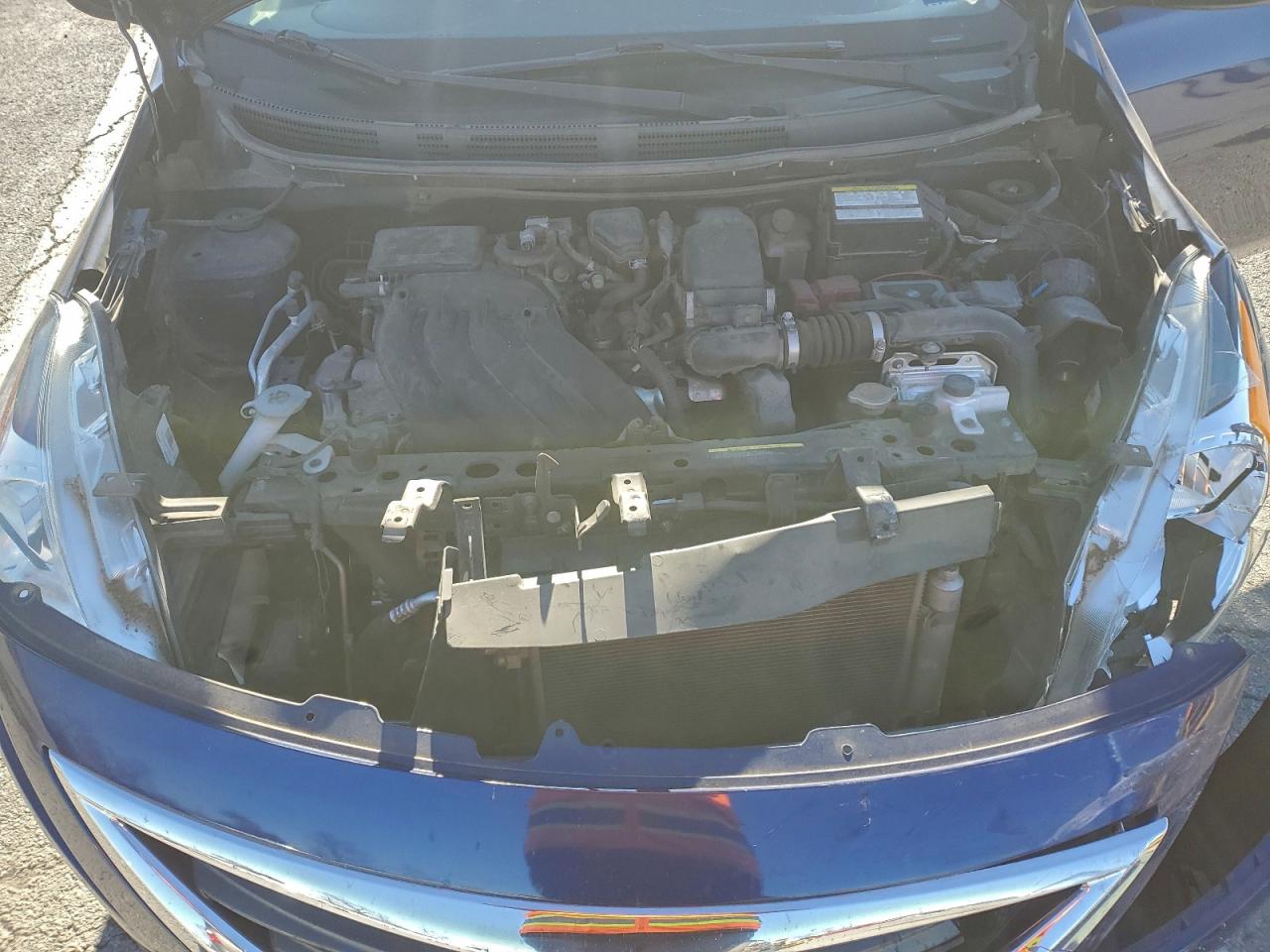 2019 NISSAN VERSA S photo 11