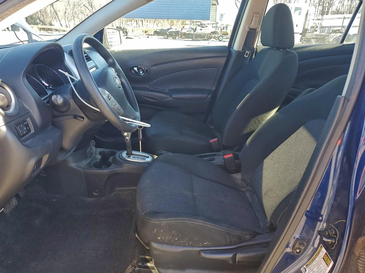 2019 NISSAN VERSA S photo 7
