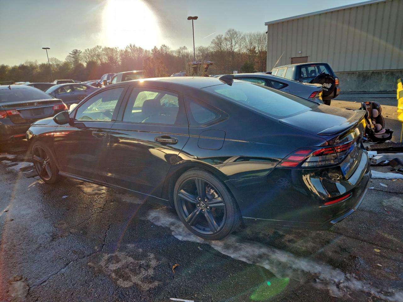 2025 HONDA ACCORD HYBRID SPORT-L photo 2