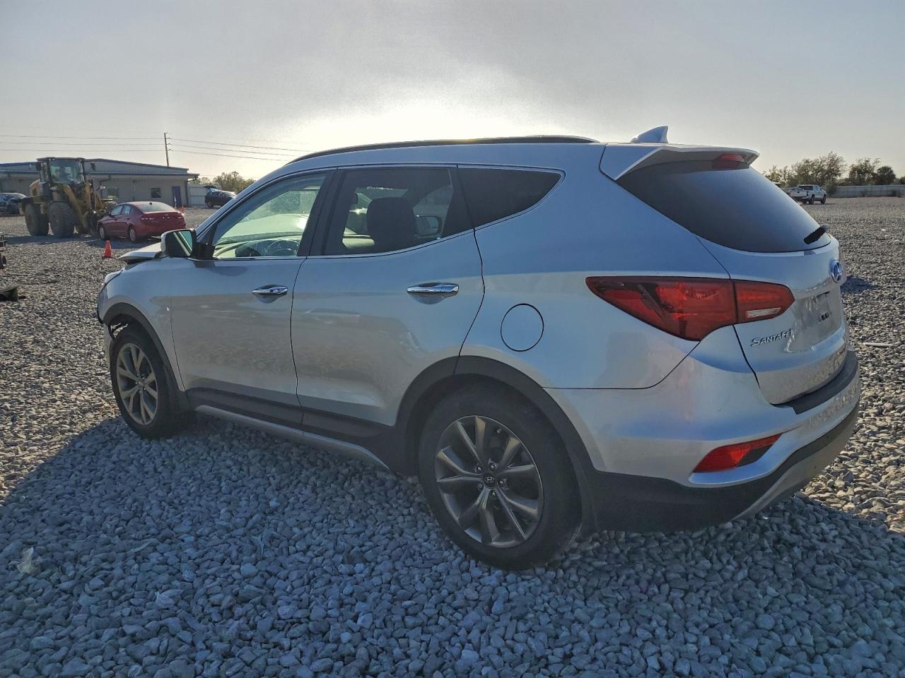 2018 HYUNDAI SANTA FE SPORT photo 2
