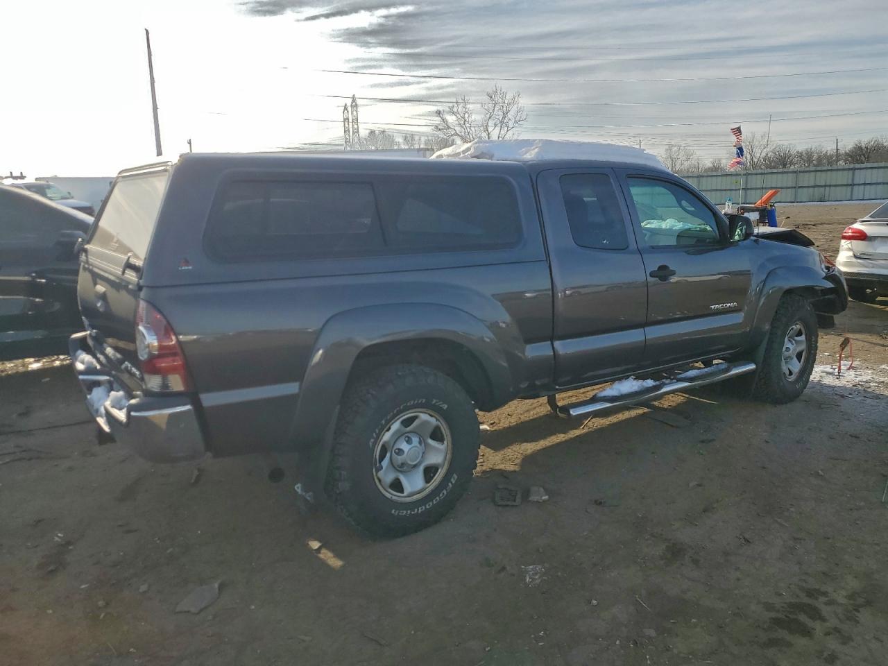 2012 TOYOTA TACOMA photo 3