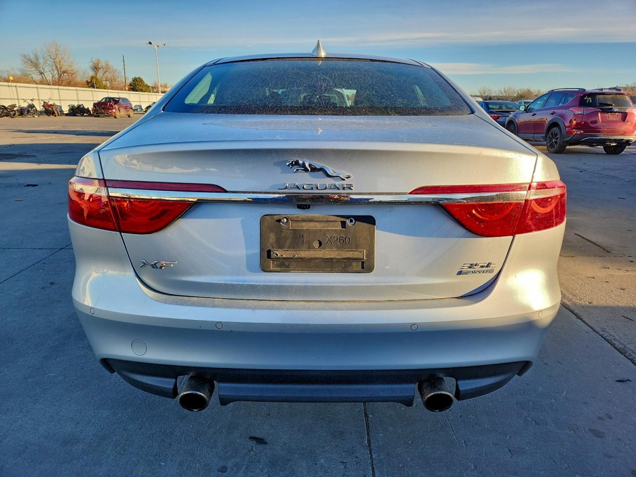 2016 JAGUAR XF PRESTIGE photo 6