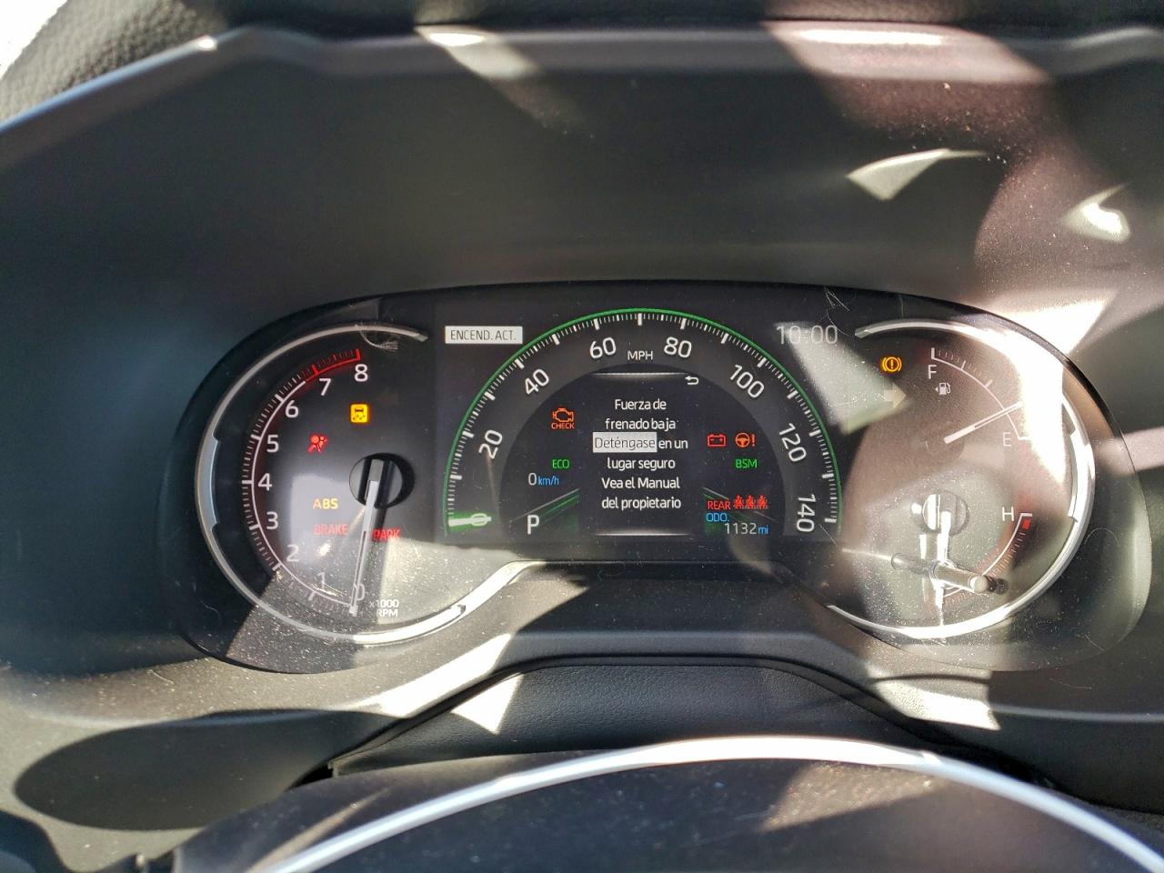 2025 TOYOTA RAV4 XLE photo 9