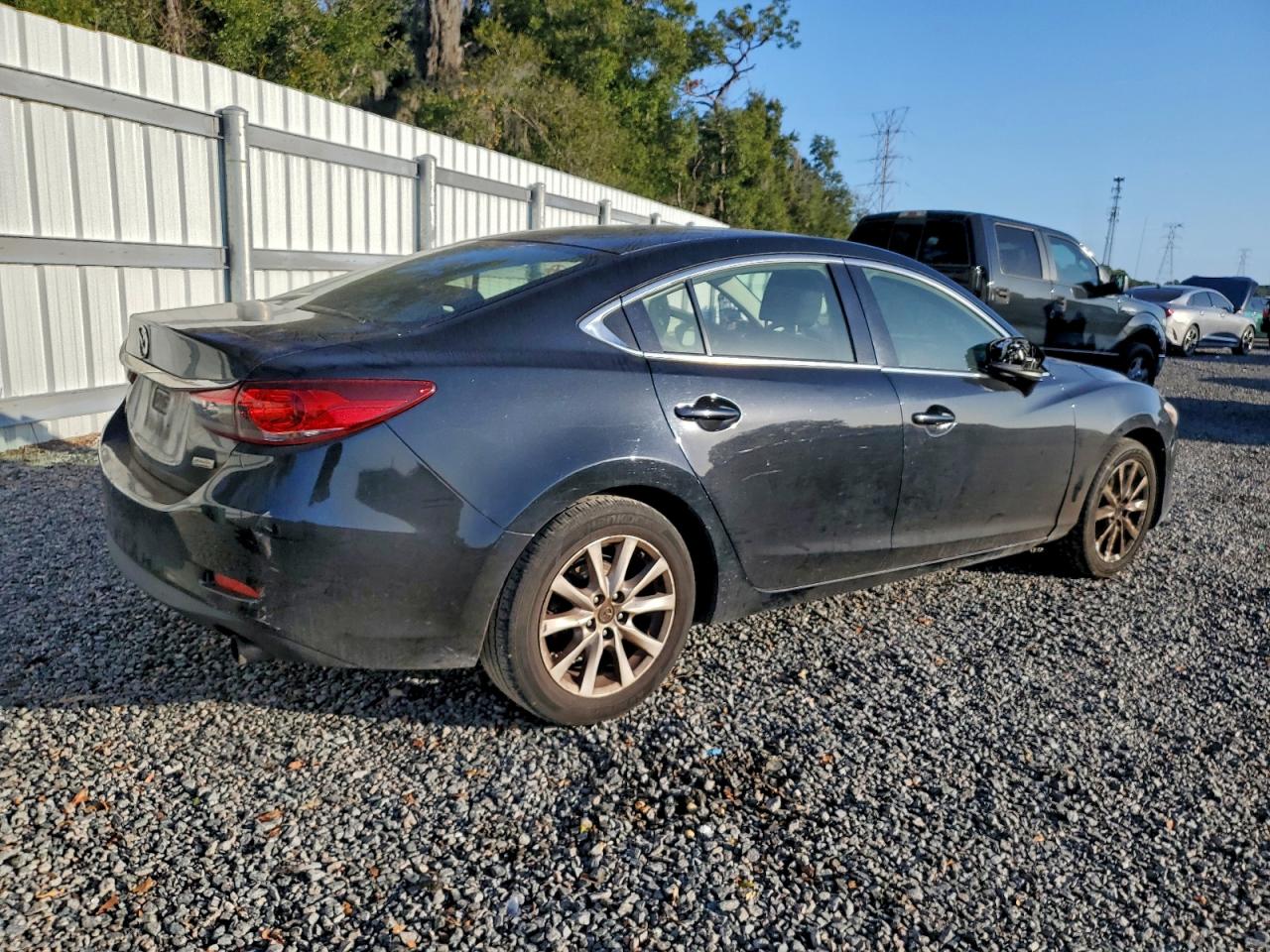 2017 MAZDA 6 SPORT photo 3