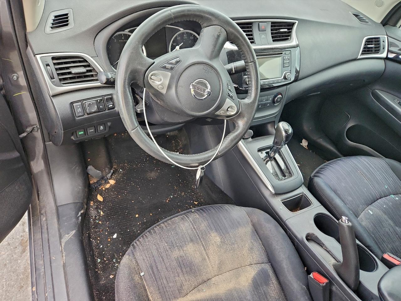 2017 NISSAN SENTRA S photo 8