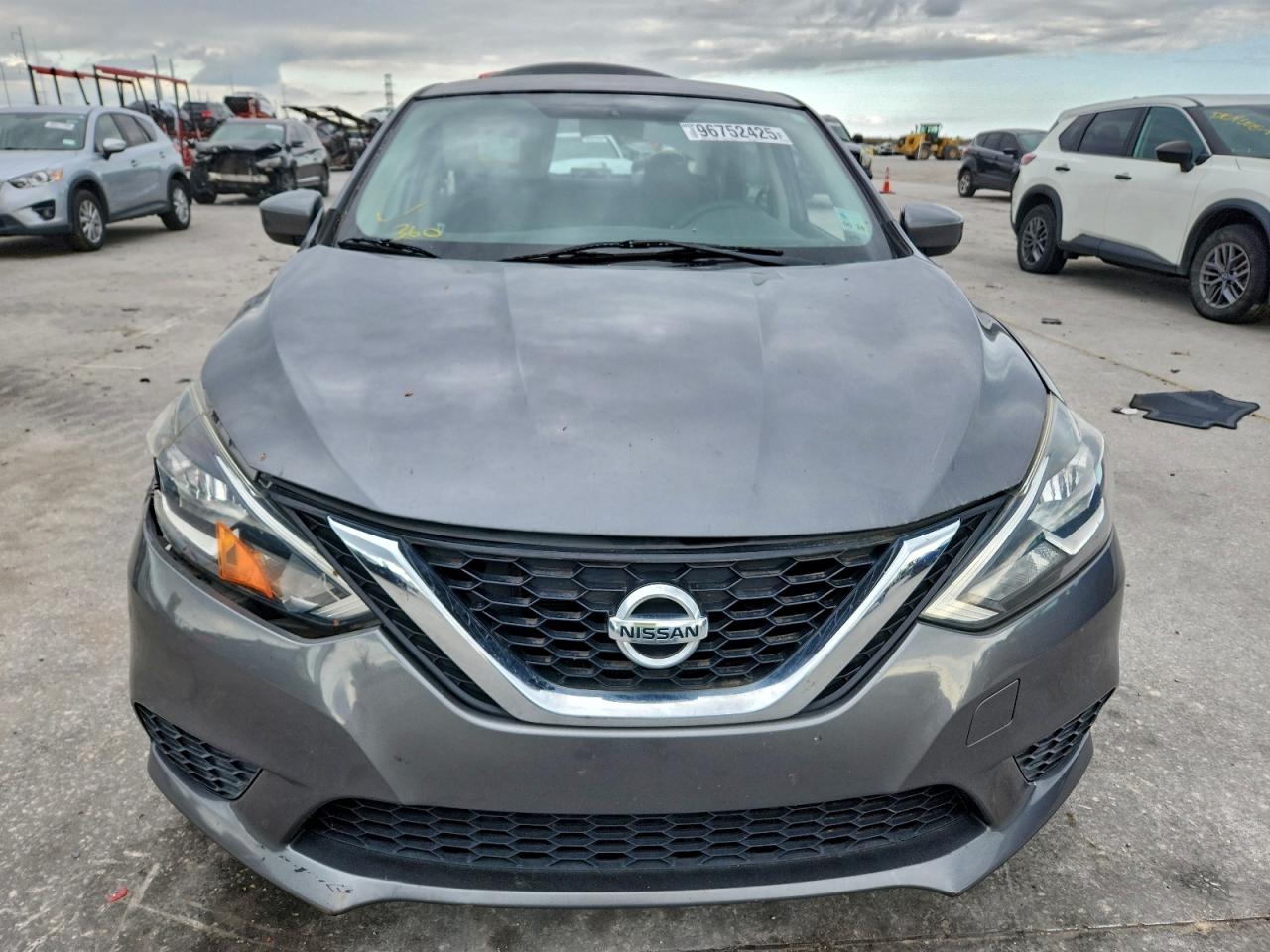 2017 NISSAN SENTRA S photo 5