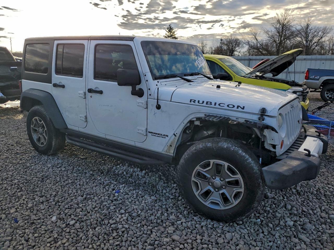 2013 JEEP WRANGLER UNLIMITED RUBICON photo 4