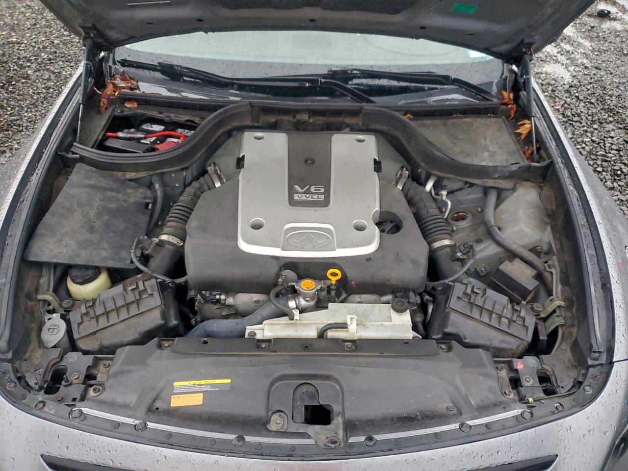 2012 INFINITI G37 BASE photo 11