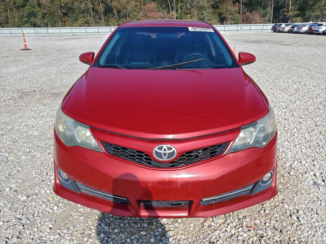 2014 TOYOTA CAMRY L photo 5