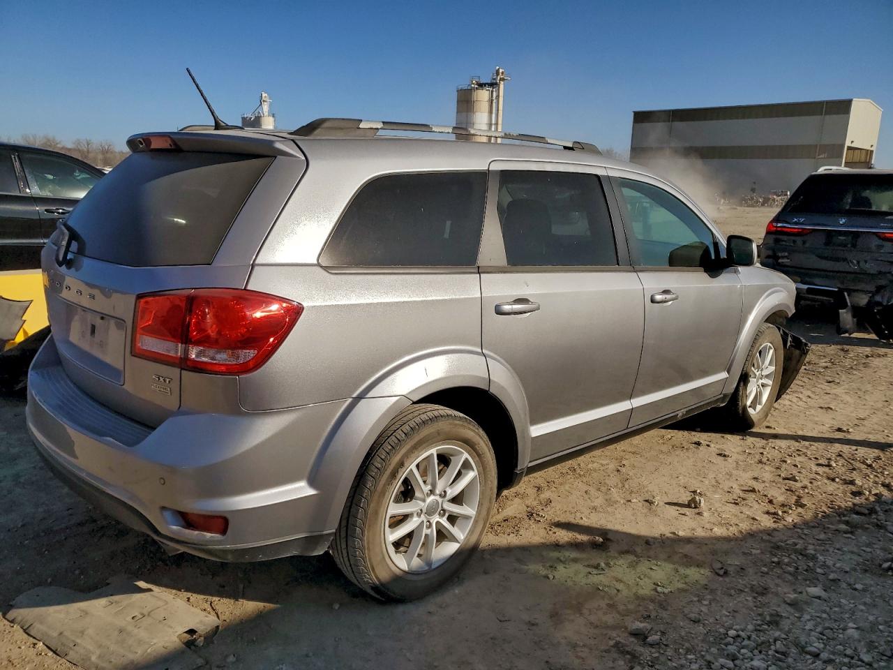 2017 DODGE JOURNEY SXT photo 3