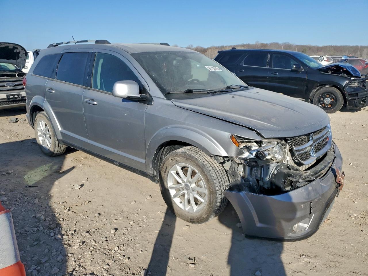 2017 DODGE JOURNEY SXT photo 4