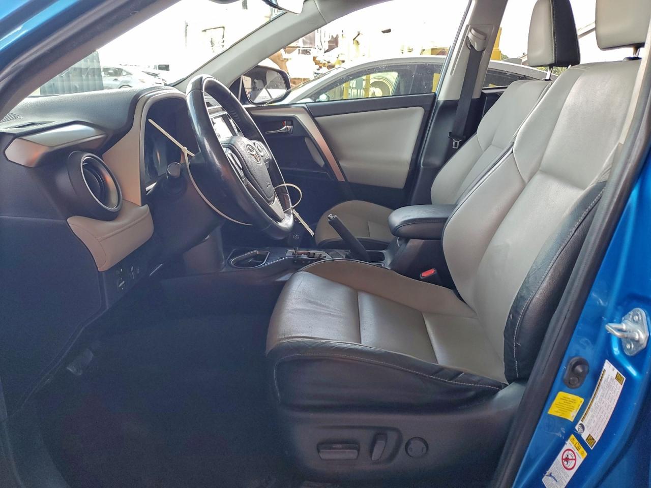 2016 TOYOTA RAV4 LIMITED photo 7