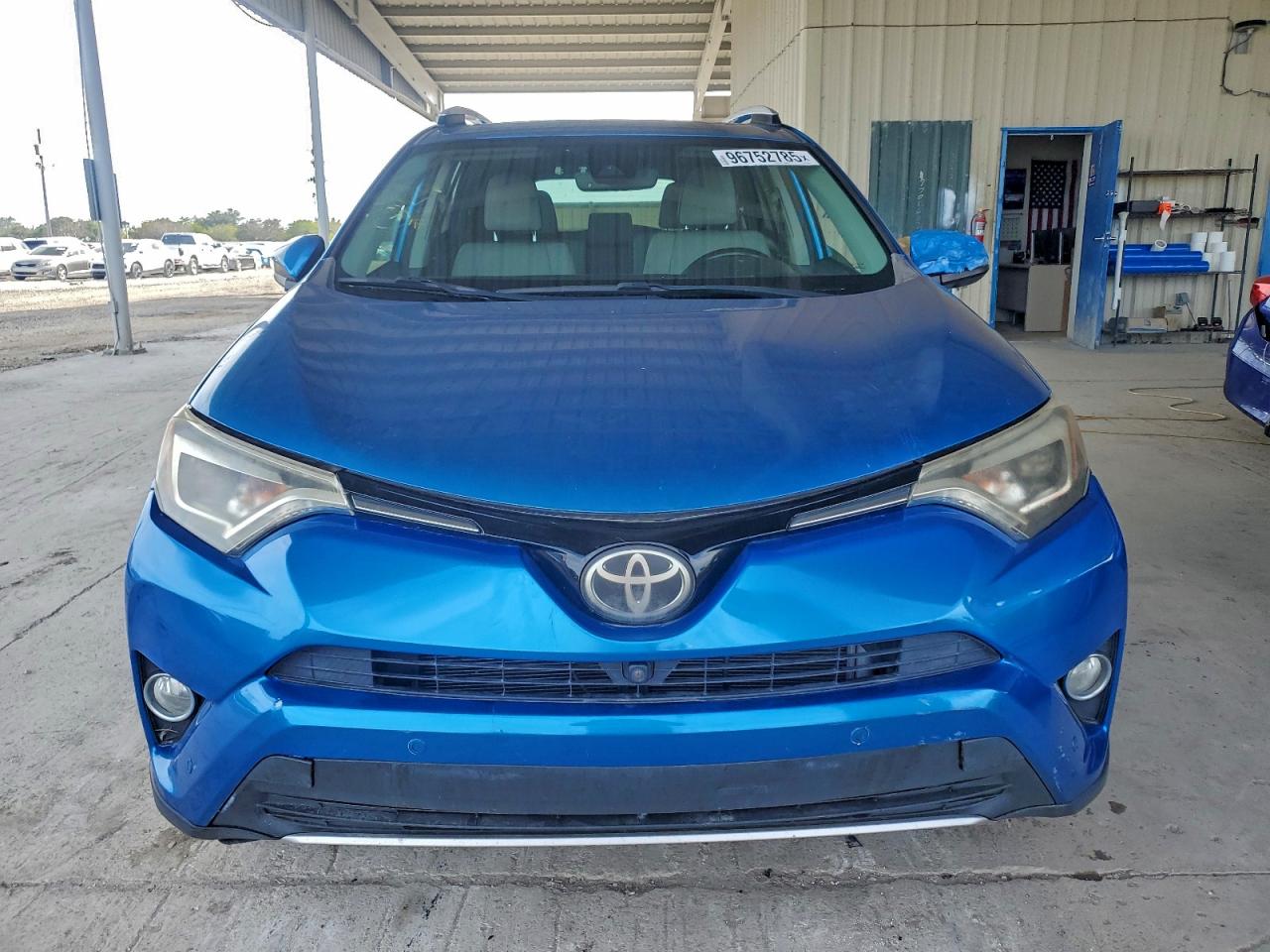 2016 TOYOTA RAV4 LIMITED photo 5