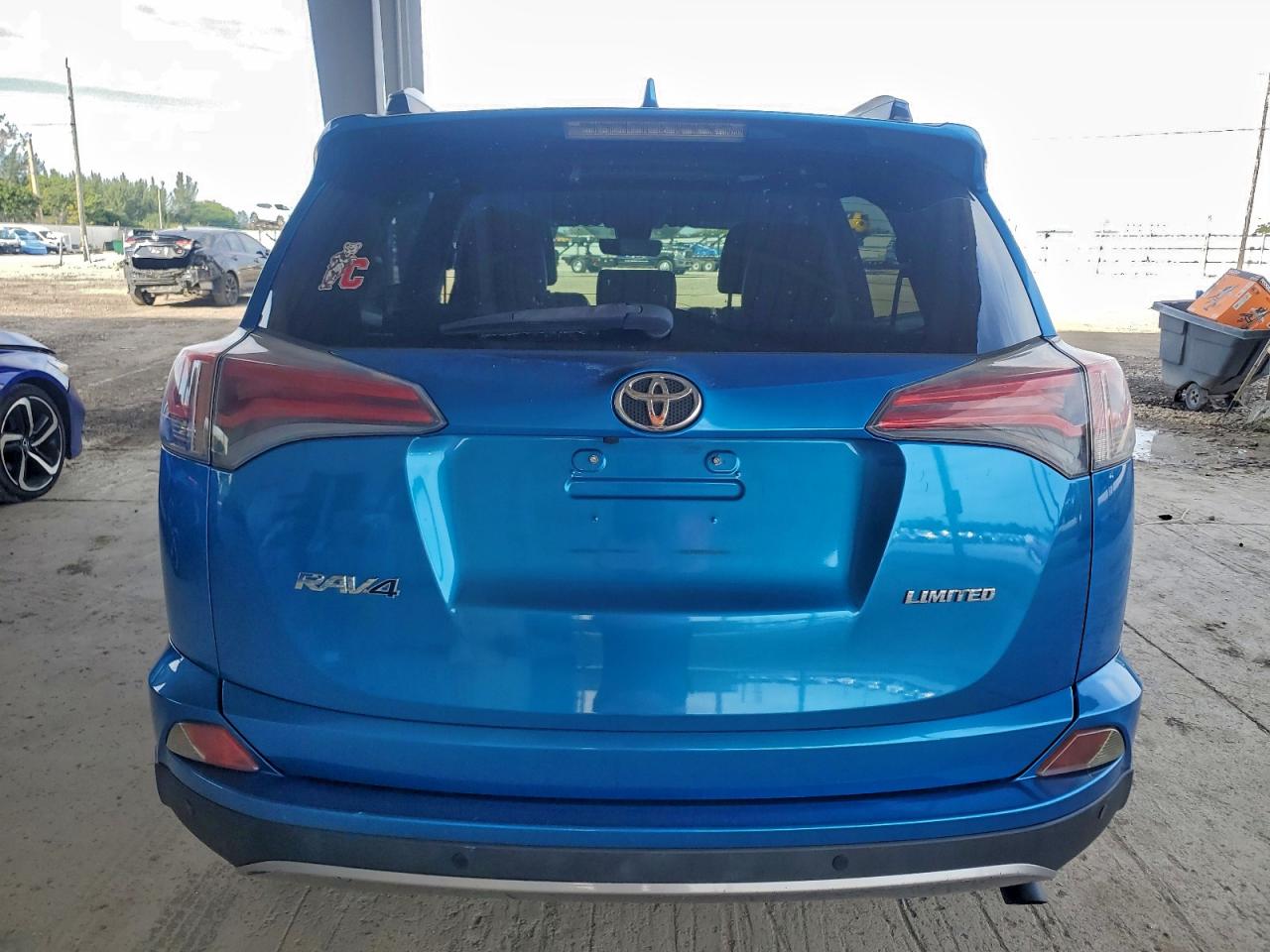 2016 TOYOTA RAV4 LIMITED photo 6