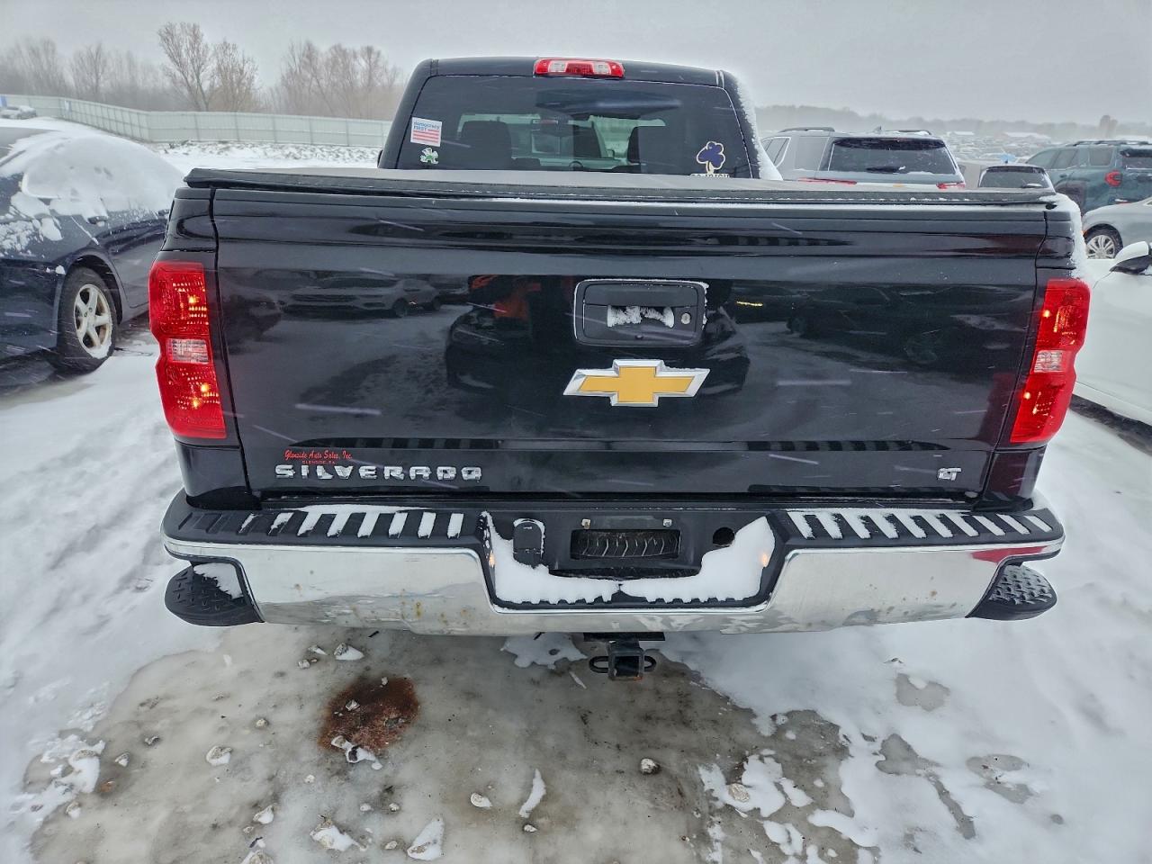 2017 CHEVROLET SILVERADO K1500 LT photo 6